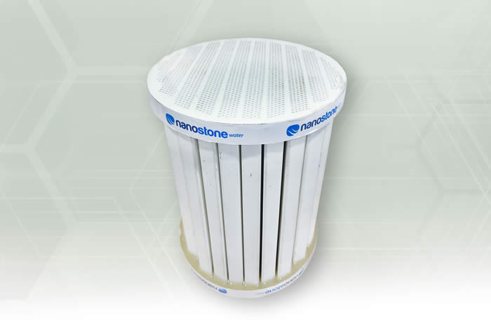 Uncoated ceramic industrial filter (show monolith) Uncoated ceramic industrial filter (show monolith)