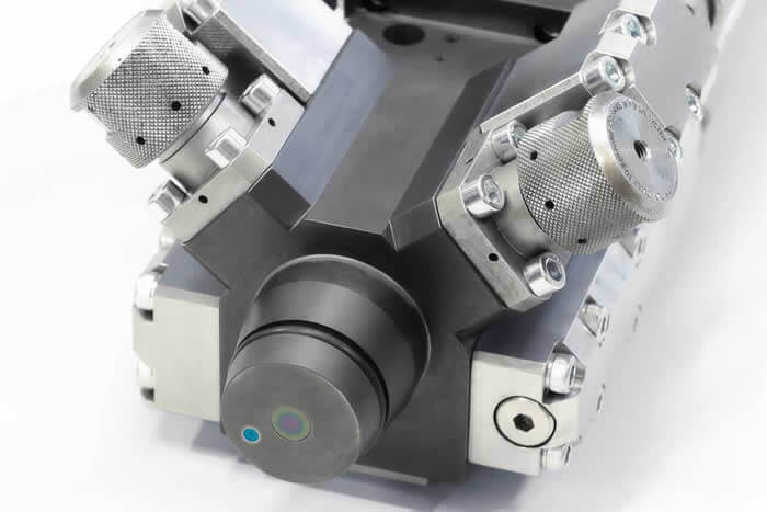 The highest surface quality thanks to Hennecke mixheads The highest surface quality thanks to Hennecke mixheads
